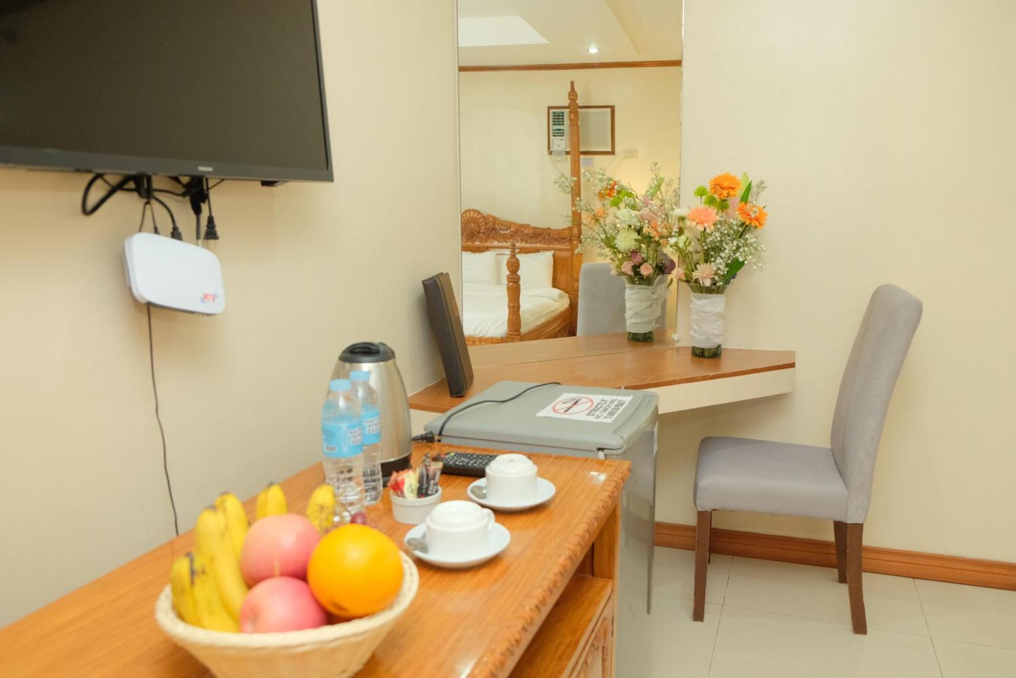 Sorsogon Villa Isabel Hotel מראה חיצוני תמונה