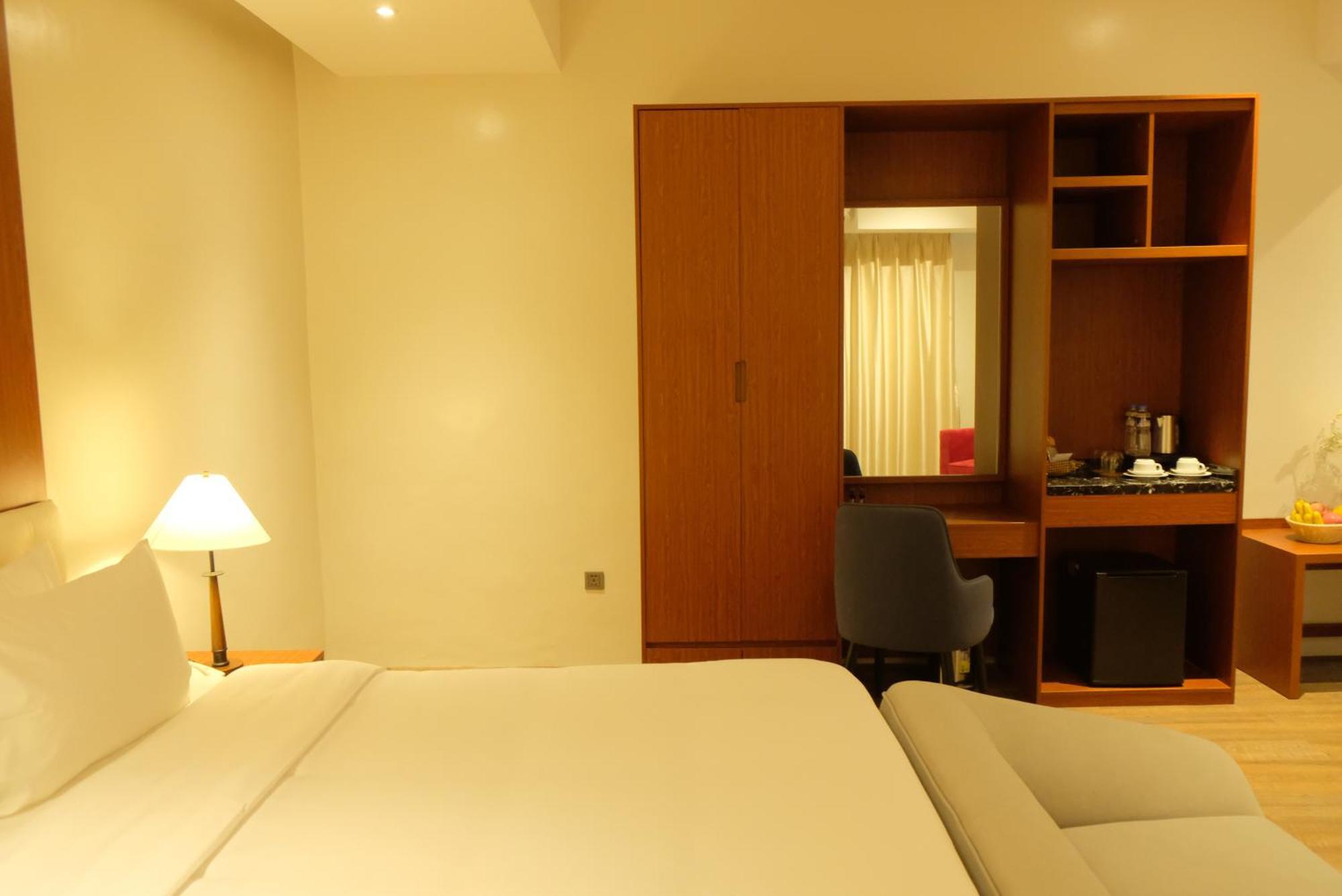 Sorsogon Villa Isabel Hotel מראה חיצוני תמונה